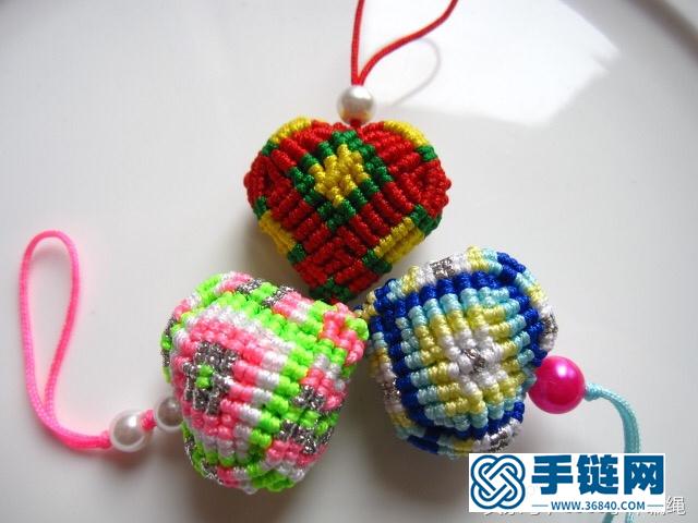 桃心香包的做法圖解，編繩香囊掛件教程