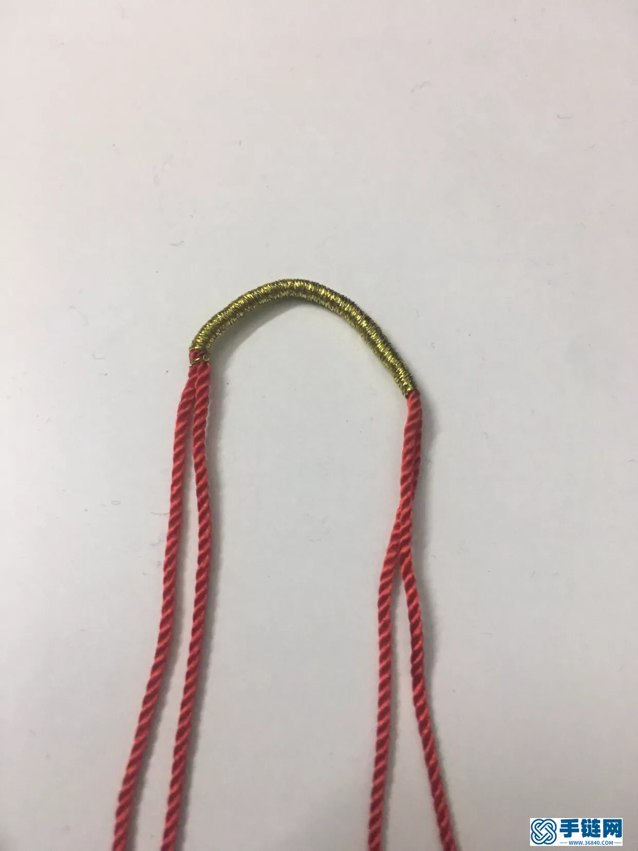 本命年紅手繩編織教程,簡單八股辮做手鏈編法步驟